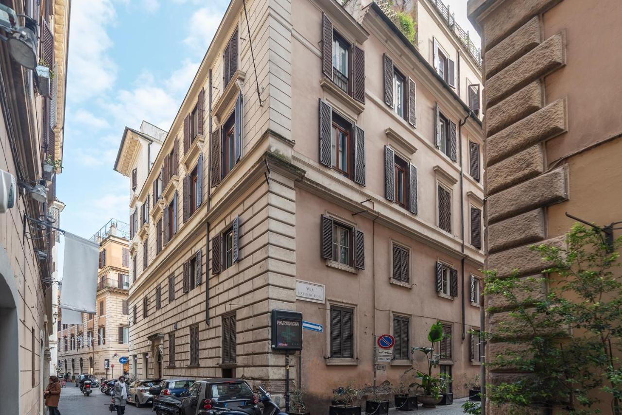 Piazza Di Spagna Elegant Apartment โรม ภายนอก รูปภาพ