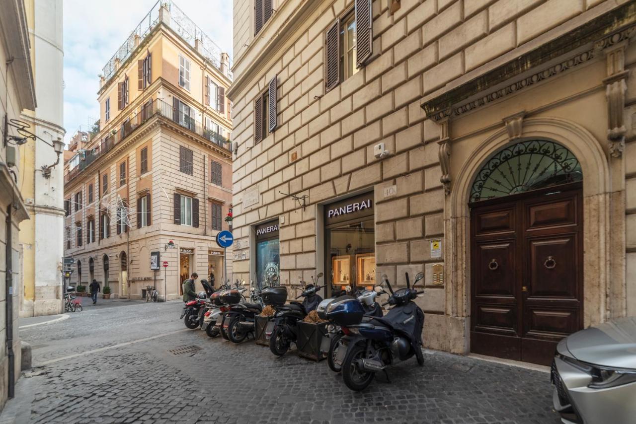 Piazza Di Spagna Elegant Apartment โรม ภายนอก รูปภาพ